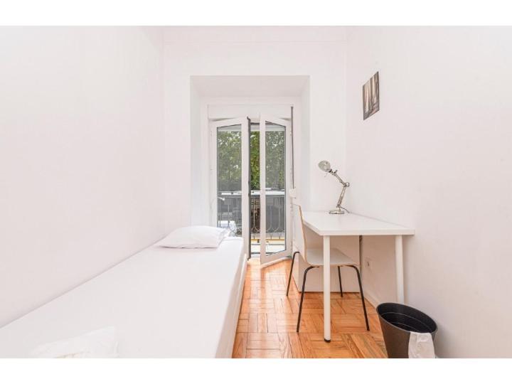 Apartment Houze_4 Flat In Near Zoo Lisbon