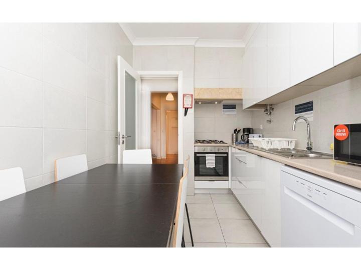 Apartment Houze_4 Flat In Near Zoo Lisbon