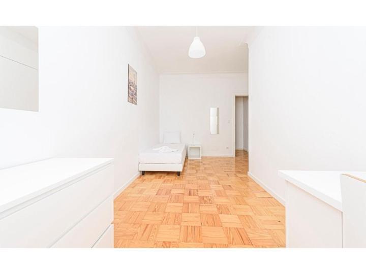 Houze_4 Flat In Near Zoo * Lisbon